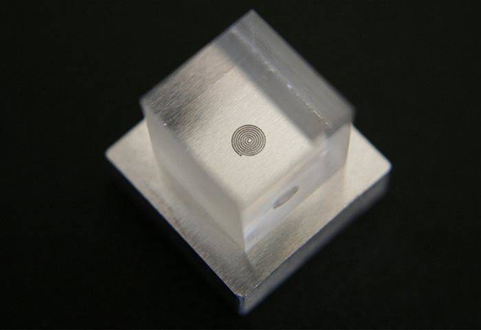 Glass metal wedge, image courtesy of our partners at Heriot-Watt University